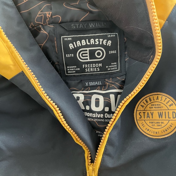 Youth Airblaster Trenchover Ski Coat XS - Picture 4 of 4
